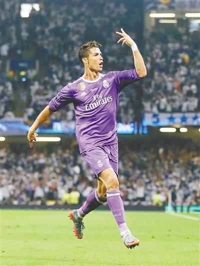 一早便被外 一早便被外